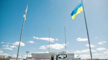 Razom Says Dyakuyu – Thank You – to the New York Jets