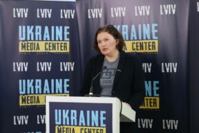 З моменту повномасштабного вторгнення Фонд «Razom for Ukraine» передав українським волонтерам 4,9 млн.$.