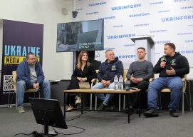 Компʼютеризація армії: фонд RAZOM розпочав збір 33 тисячі ноутбуків для ЗСУ
