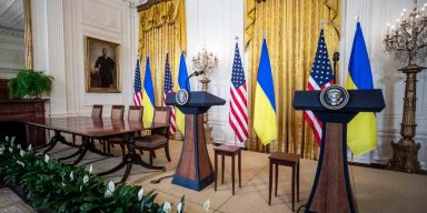 Більшість прихильників Трампа також підтримують Україну — дослідження Razom for Ukraine