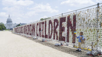 “Bring Kids Back”: 20,000 Teddy Bears Installed on National Mall to Highlight Russia’s Abduction of Ukrainian Children