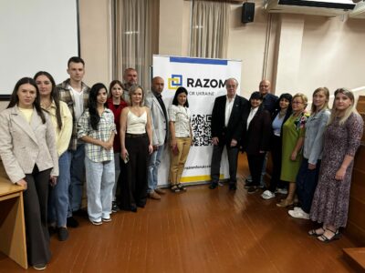 У Полтаві розвивають сучасну діагностику мозкового кровотоку: лікарі пройшли навчання за участю міжнародного експерта